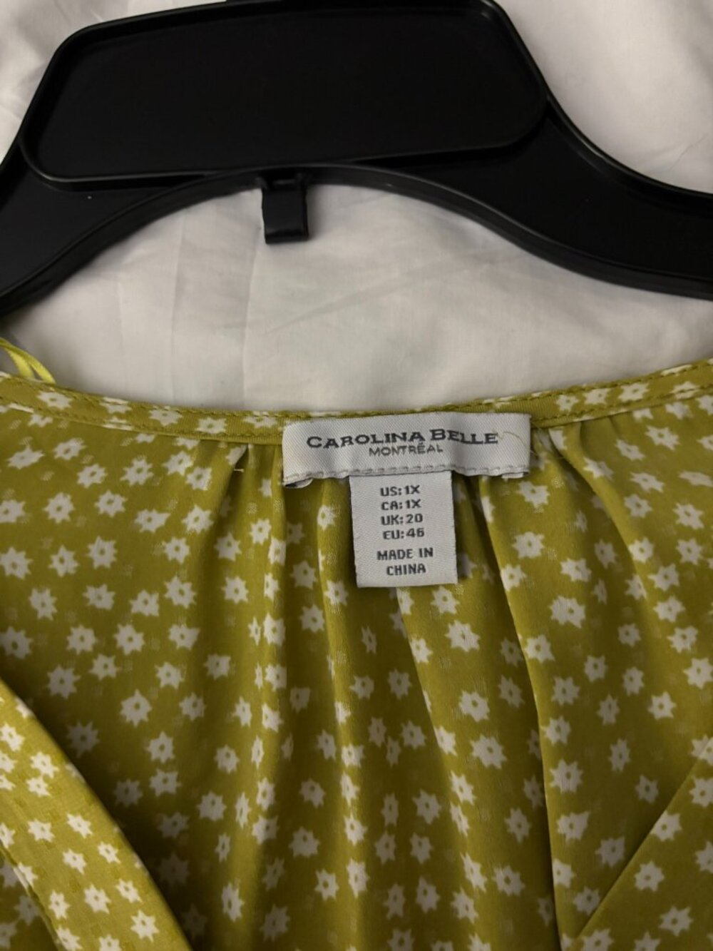 Rose and Olive Blouse - Picture 5 of 5
